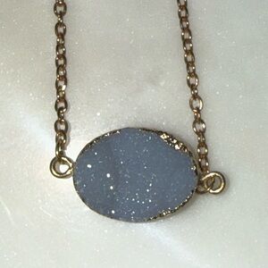 Elegant Blue Druzy Pendant Necklace